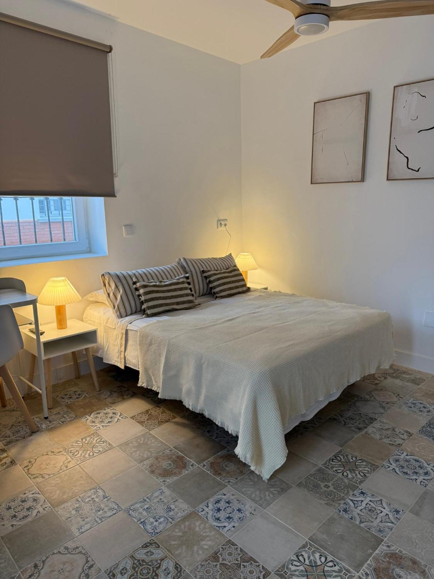 The Sunnydise Apartments Málaga Esterno foto